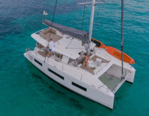 aventura 37 DC aventura yachts la rochelle mv yachting