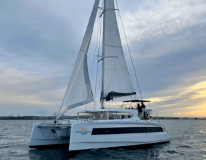 aventura 45 DC aventura yachts la rochelle mv yachting