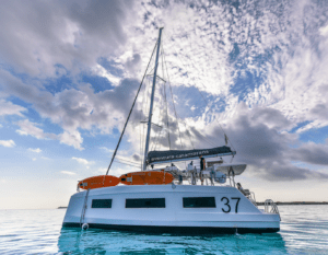 aventura 37 DC aventura yachts la rochelle mv yachting