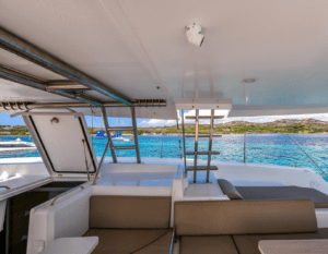 aventura 37 DC aventura yachts la rochelle mv yachting