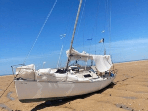 bateau occasion beneteau First class 8 la rochelle mv yachting