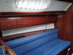bateau occasion Bavaria 32 Cruiser la rochelle mv yachting