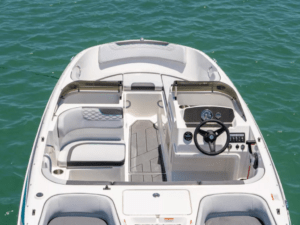 bateau occasion Bayliner Element M17 la rochelle mv yachting