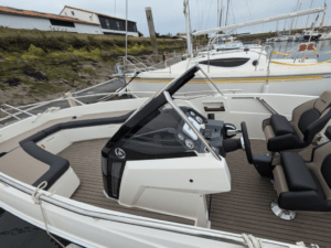 Bateau moteur occasion : PARKER 690 SPORT - MV-Yachting I MV-Occasion
