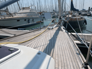 monocoque occasion BENETEAU OCEANIS 37 2010 mv-occasion mv-yachting