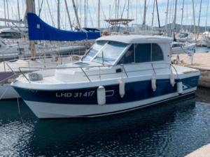 Bateau moteur occasion : BENETEAU ANTARES 760 - MV-Yachting I MV-Occasion