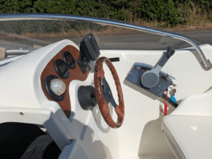 Bateau moteur occasion : JEANNEAU LEADER 515 - MV-Yachting I MV-Occasion