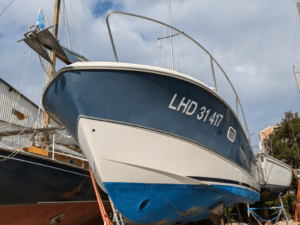 Bateau moteur occasion : BENETEAU ANTARES 760 - MV-Yachting I MV-Occasion