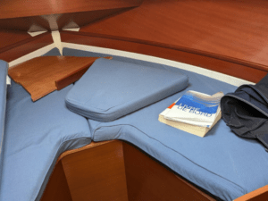 Bateau moteur occasion : BENETEAU ANTARES 760 - MV-Yachting I MV-Occasion