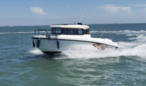 Bateau moteur occasion : BELLA RAID 700 - MV-Yachting I MV-Occasion